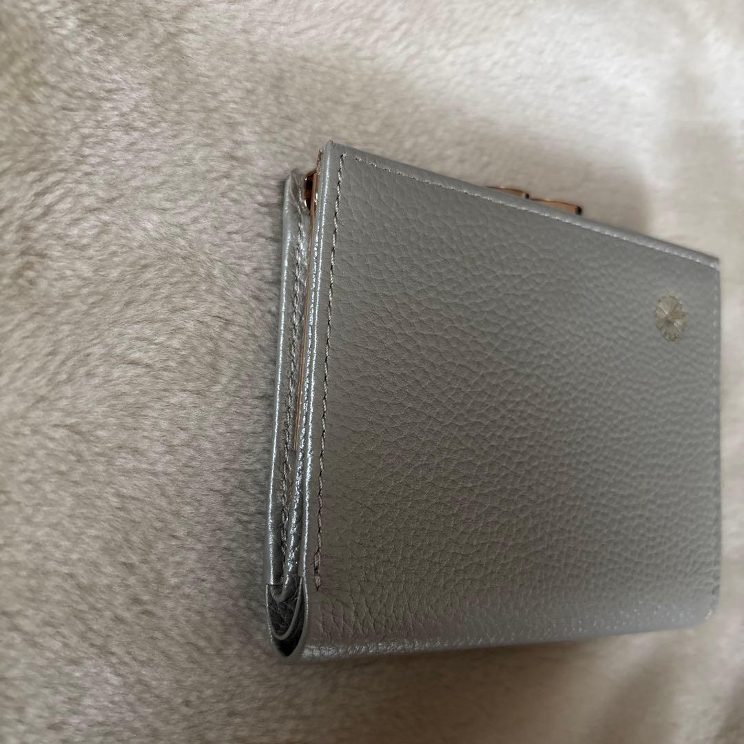 皇居限定　二つ折りがま口財布　シルバーグレー　新品未使用