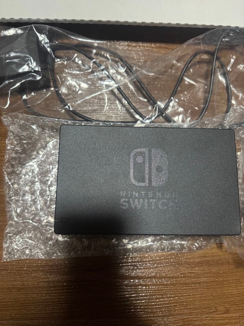 任天堂 Nintendo switch 本体　赤青 初期化済み　欠品なし