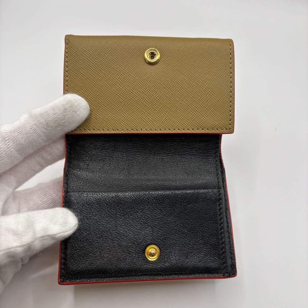 MARNI 三つ折り財布　カーキ　ベージュ　コンパクトウォレット　財布　レザー
