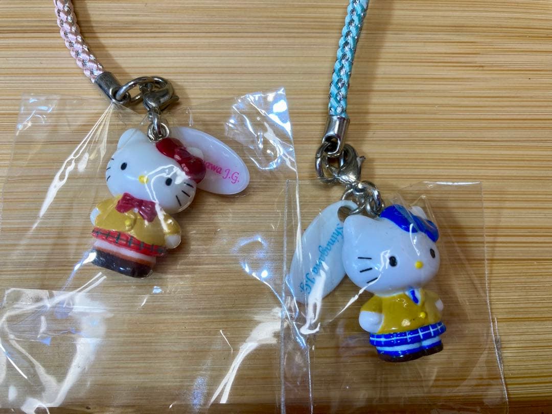 ハローキティ ご当地オリジナル根付け 品川女子学院 白ばら祭記念限定 2種セット