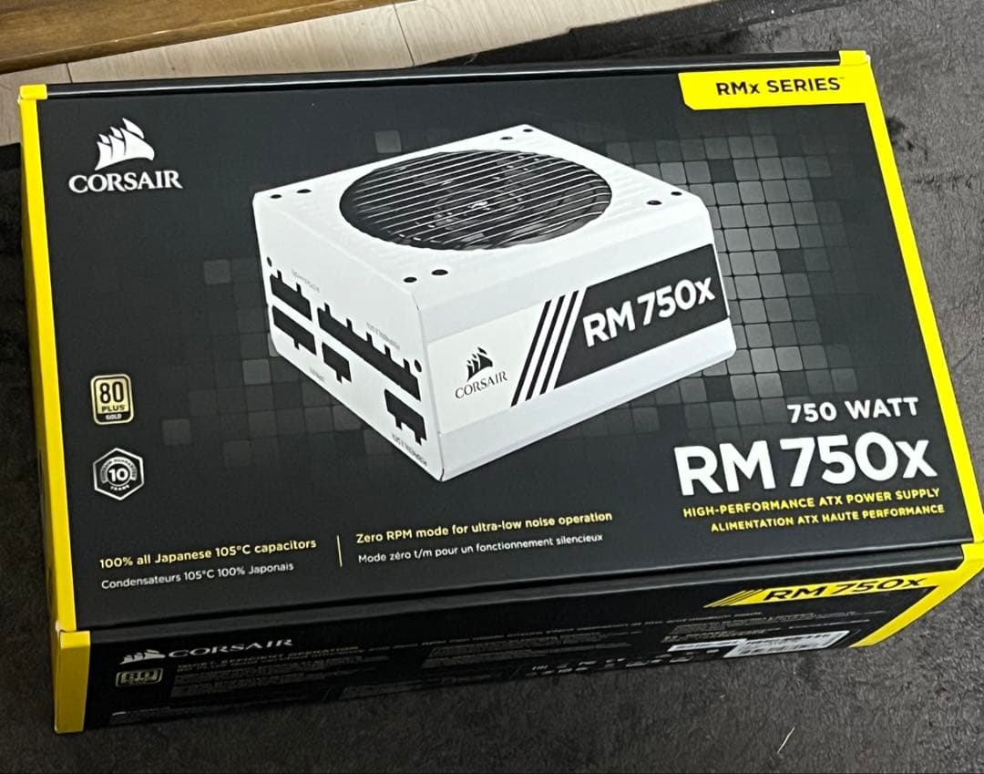 電源ユニット Corsair RM750x WHITE 750W 80PLUS GOLD