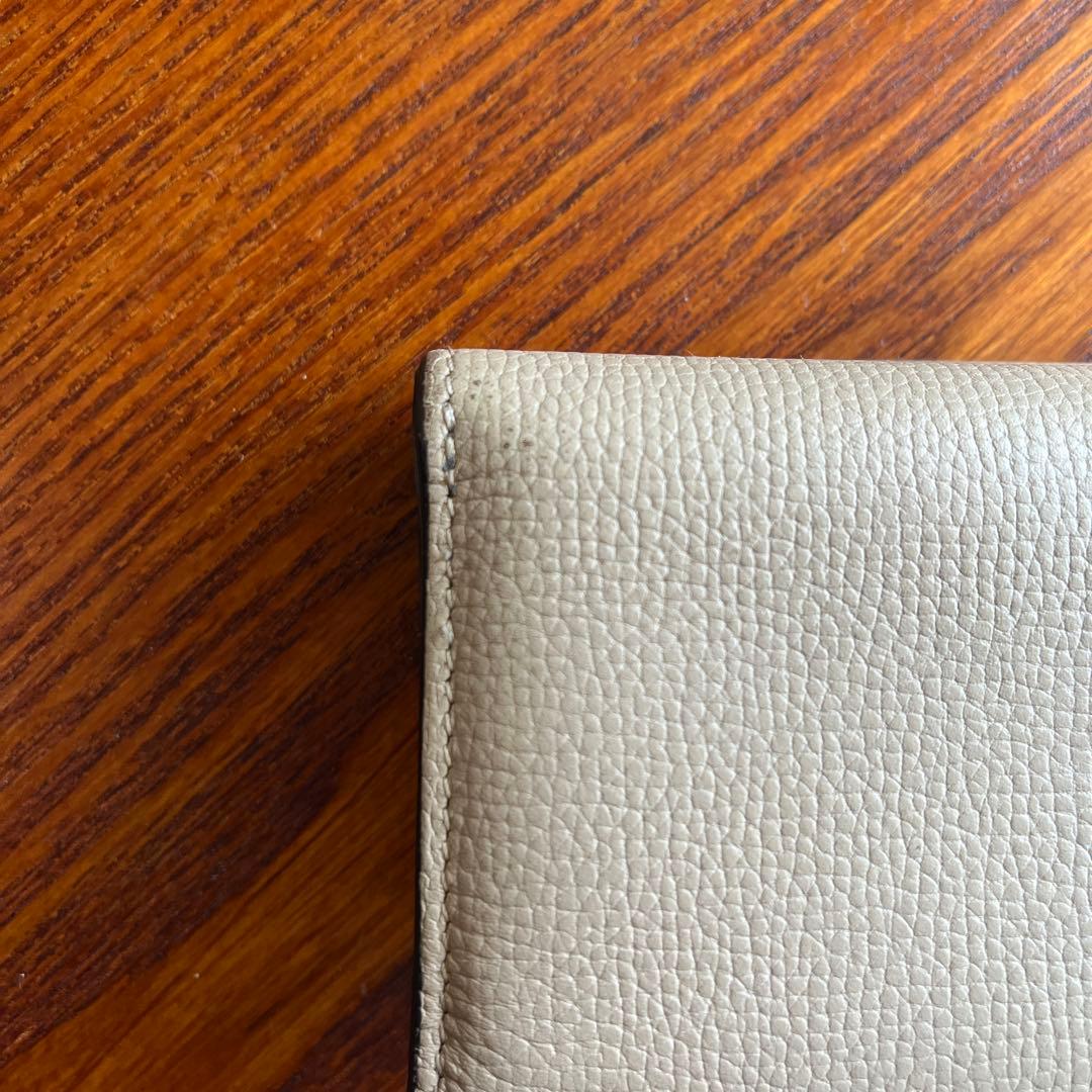 値下げ交渉OK。LOEWE ベージュ 二つ折り財布 保存袋付き