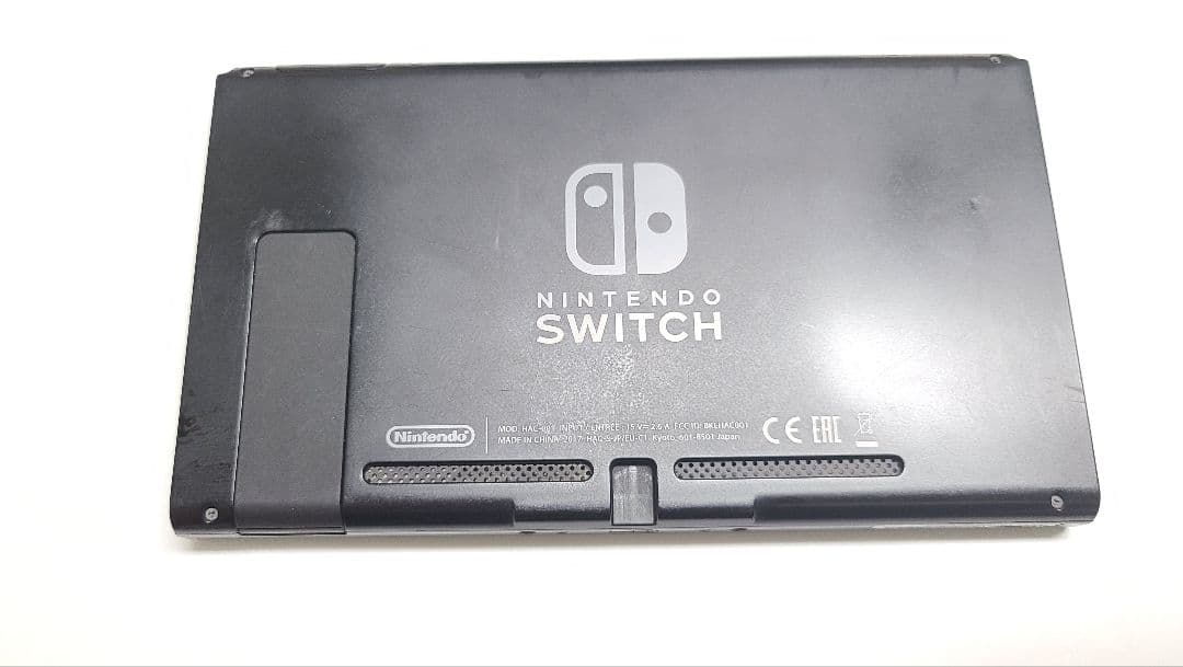 f*i様 【1円〜売切】ジャンクNintendoSwitch本体＋Joy-Con