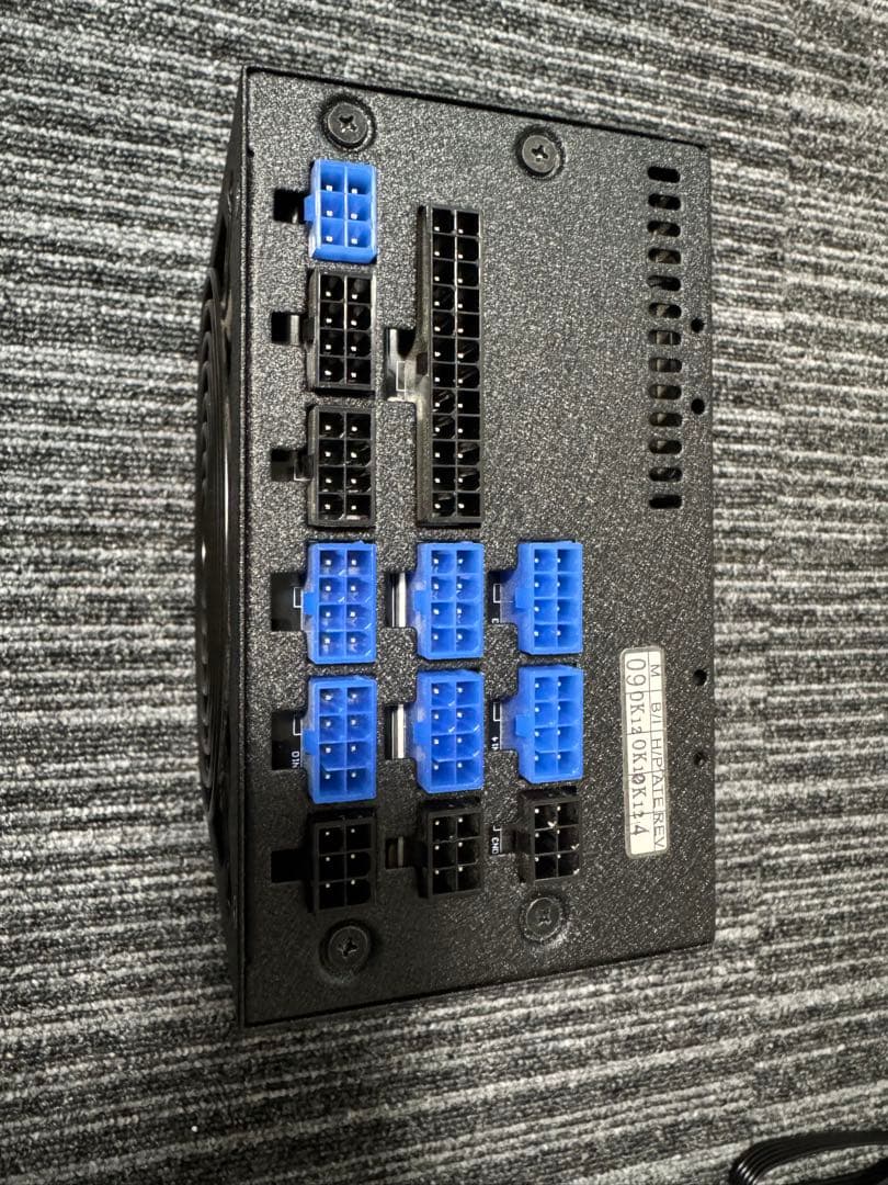【玄人志向】KRPW-GR1000W/90+ 1000W電源ユニット