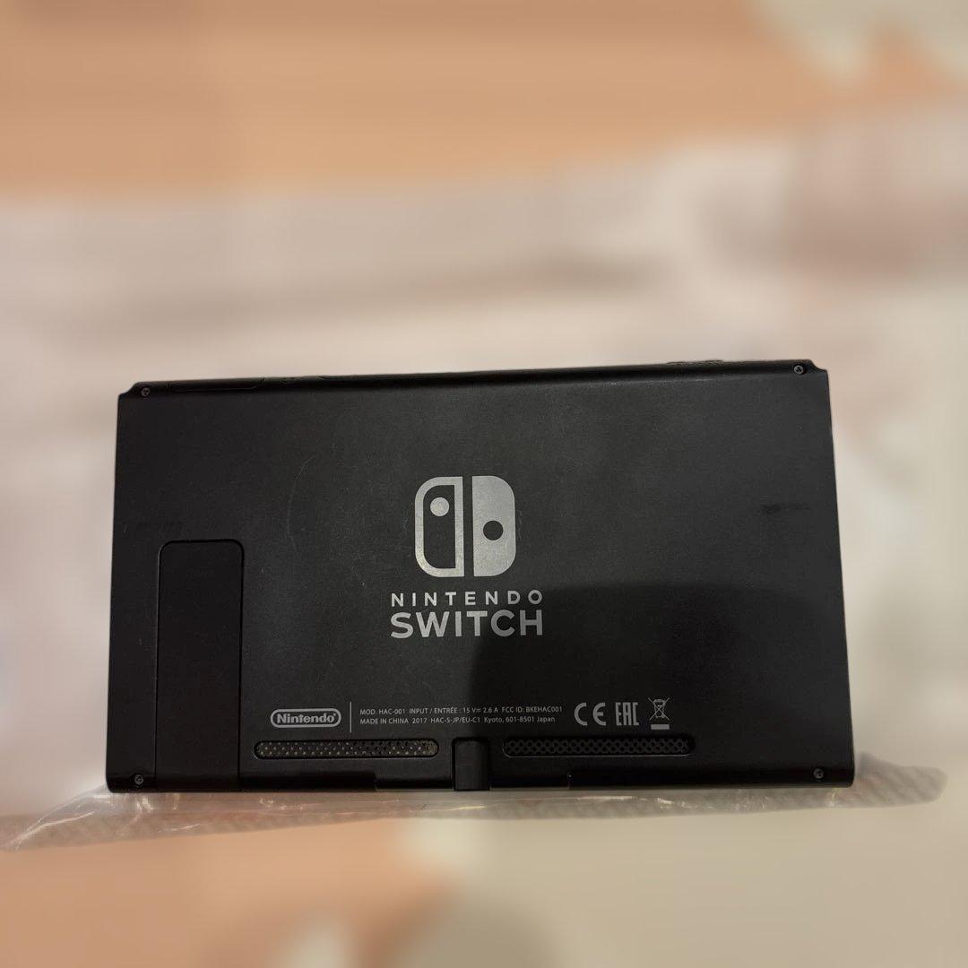 Nintendo Switch 本体　ブラック　ブルー