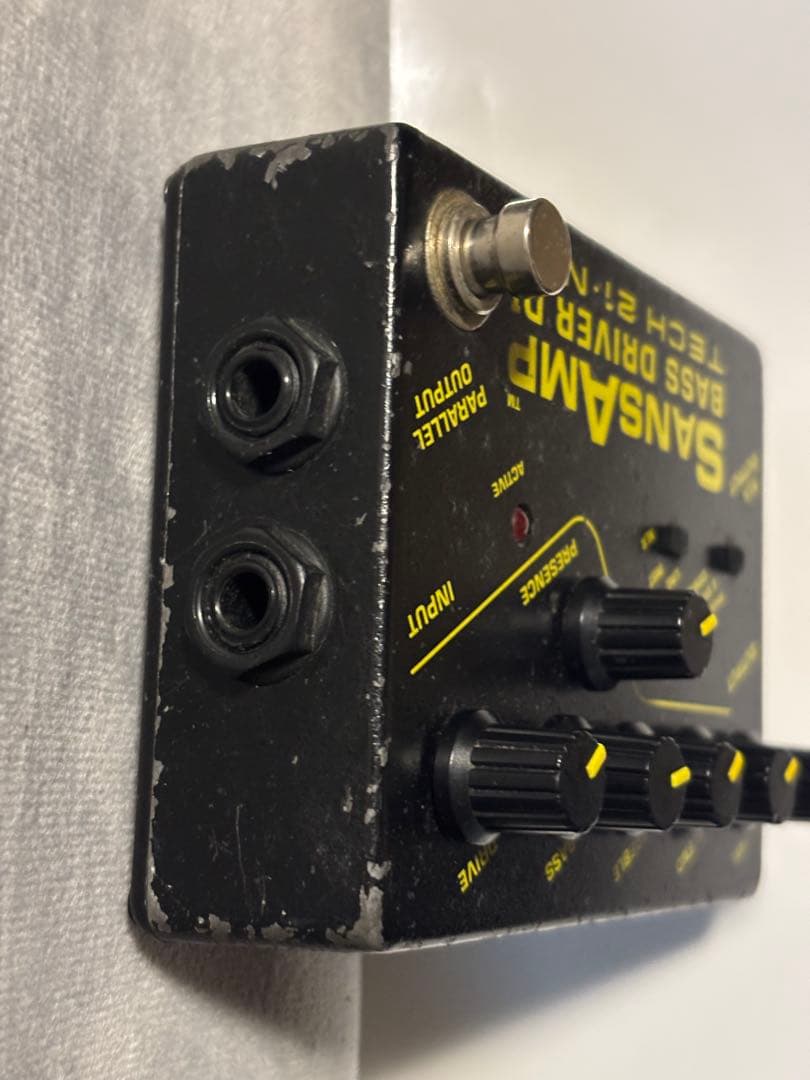 TECH21 BASS D DI SANSAMP ベースプリアンプ