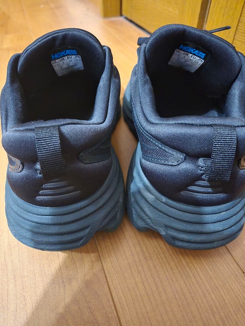 HOKA ONE ONE ボンダイ8ワイド