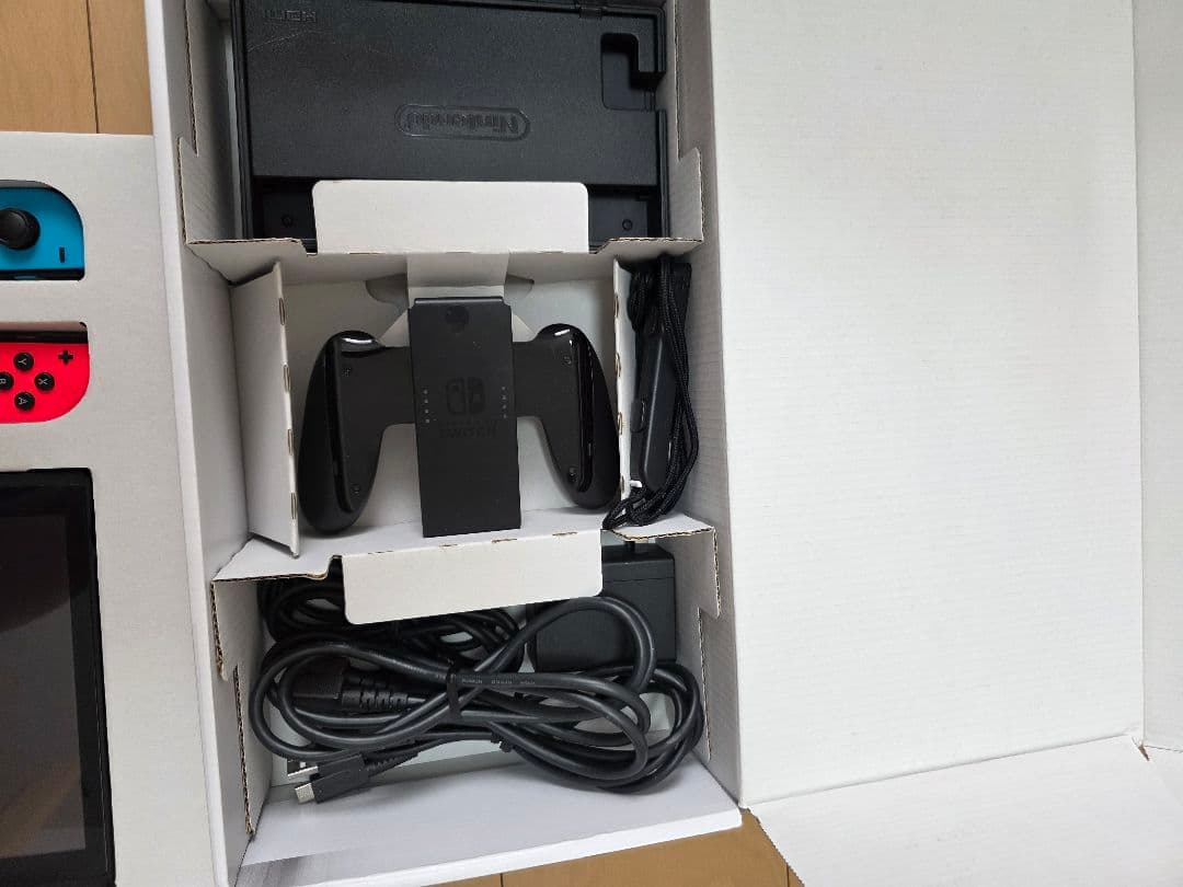 Nintendo Switch 本体　2台セット
