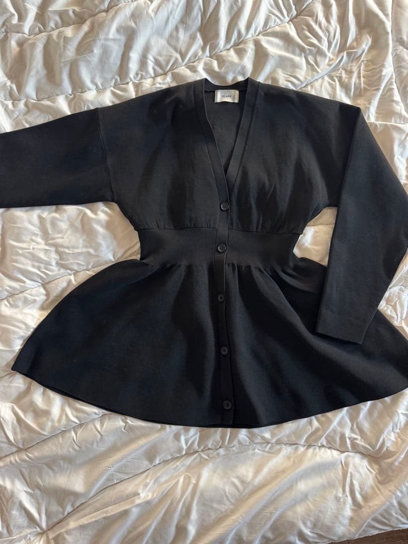 CLANE WAIST SHAPE PEPLUM CARDIGAN クラネ