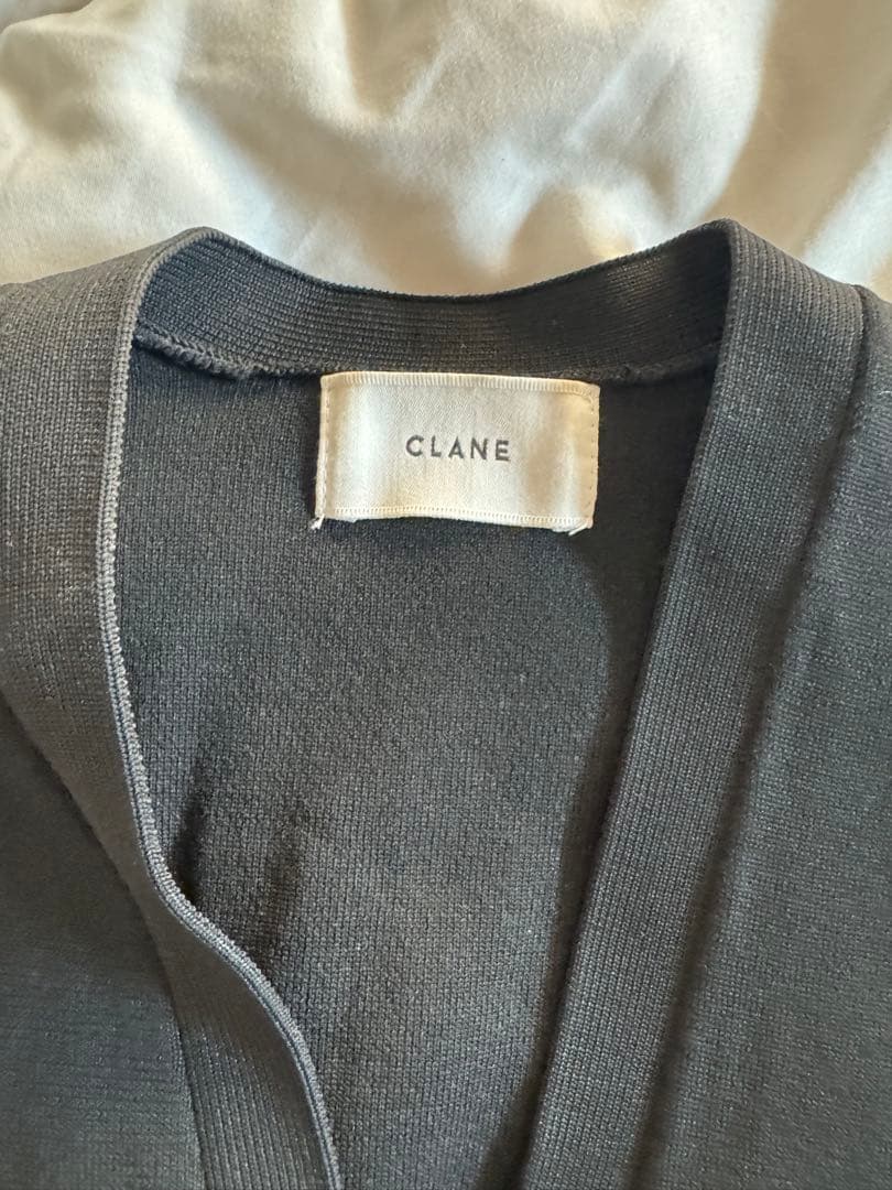 CLANE WAIST SHAPE PEPLUM CARDIGAN クラネ