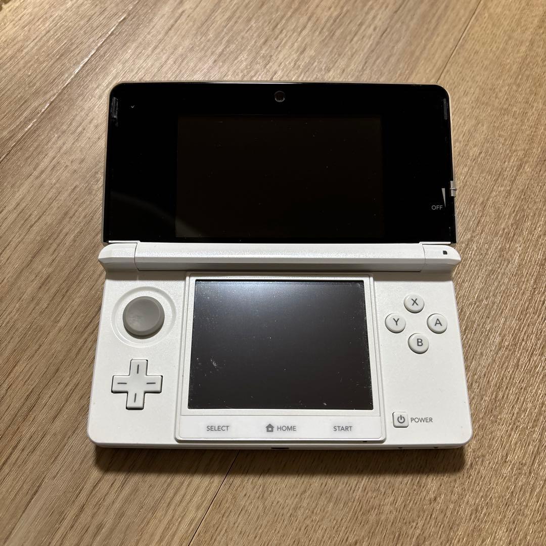 ニンテンドー 3DS アイスホワイト