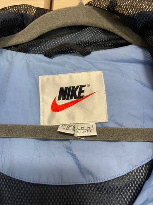 NIKE ビンテージナイロンジャケット