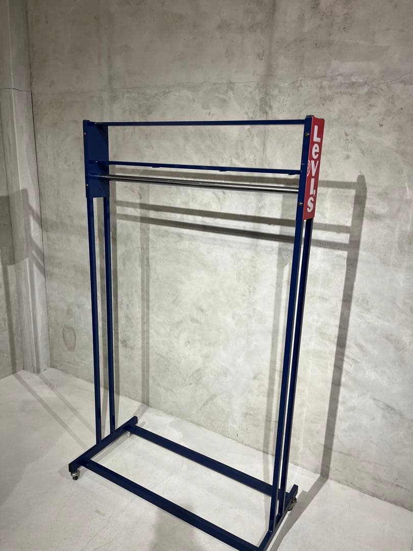 Levi's / リーバイスハンガーラック 販売店限定