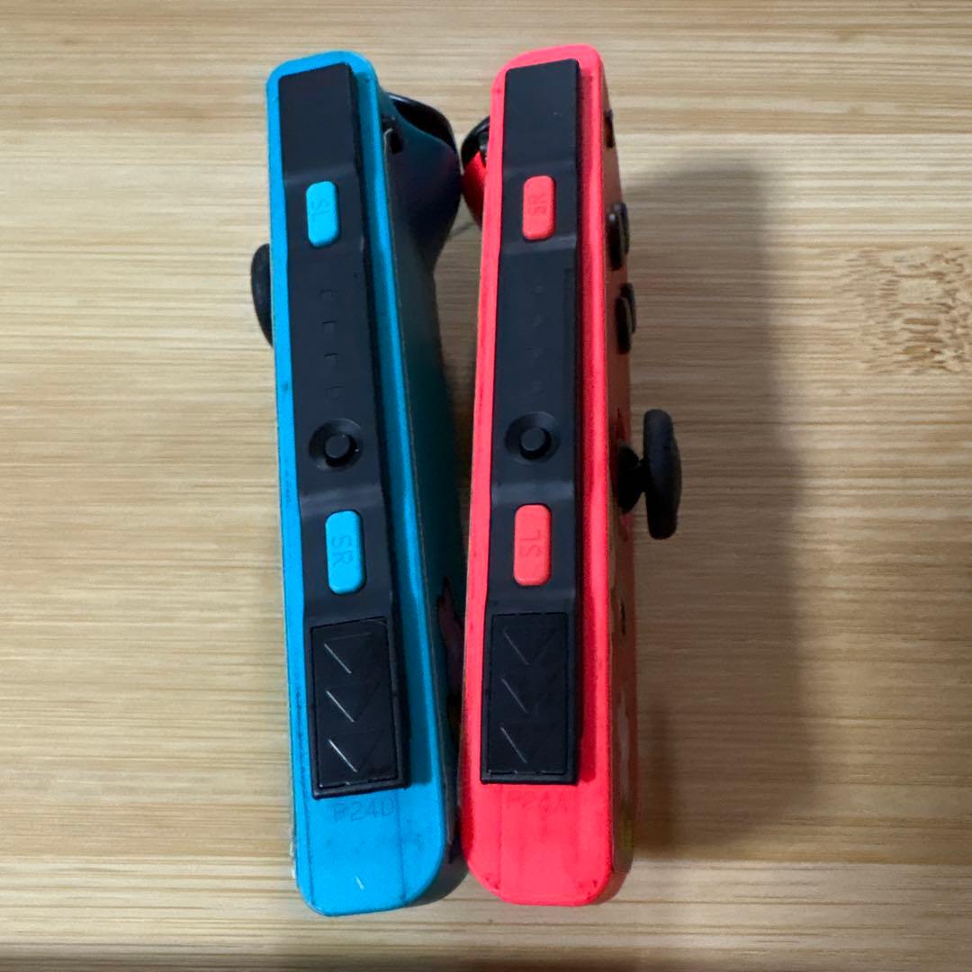 Nintendo Switch 本体ハローキティシール箱無し
