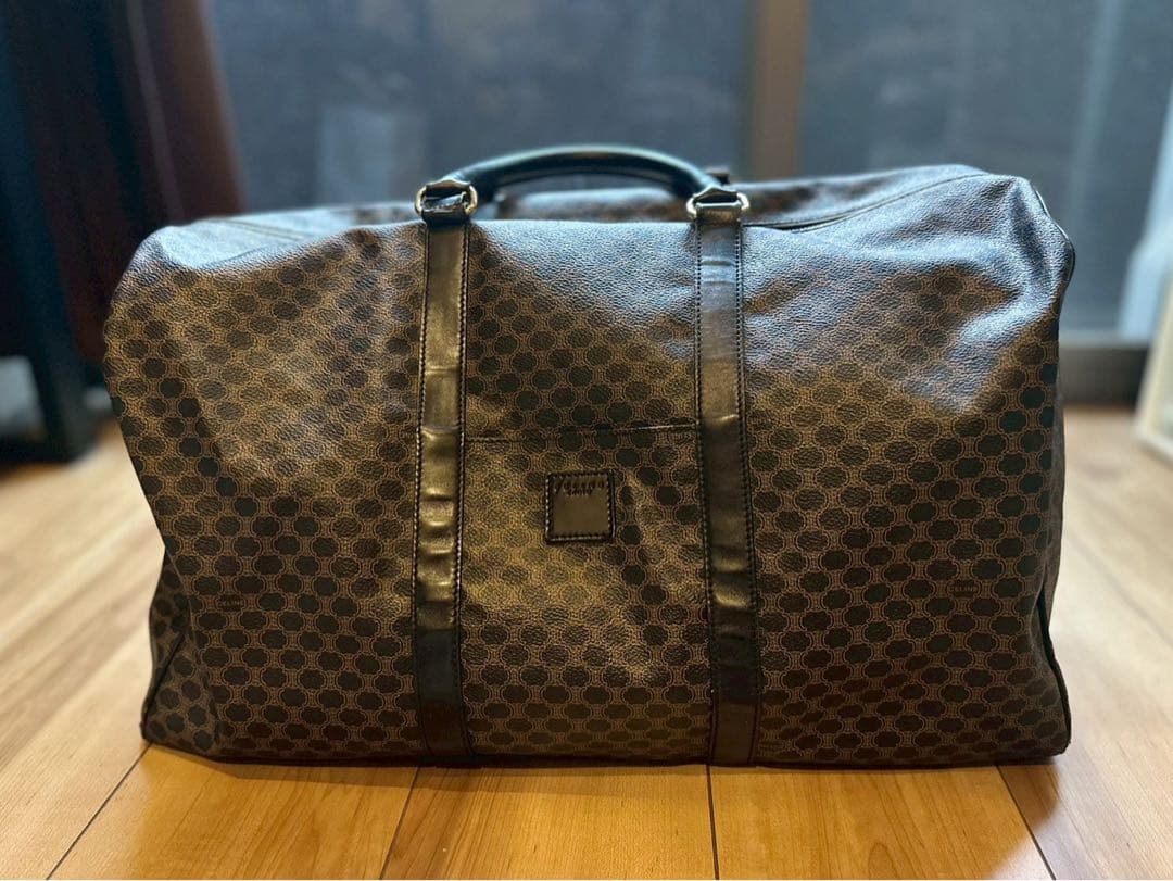 美品　セリーヌCELINE 大容量ボストンバッグ
