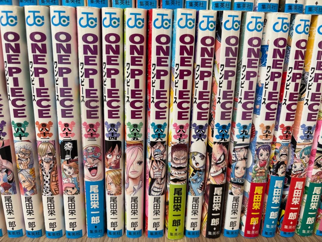 ONE PIECE 全巻セット(1巻〜112巻)+ STRONG WORLD