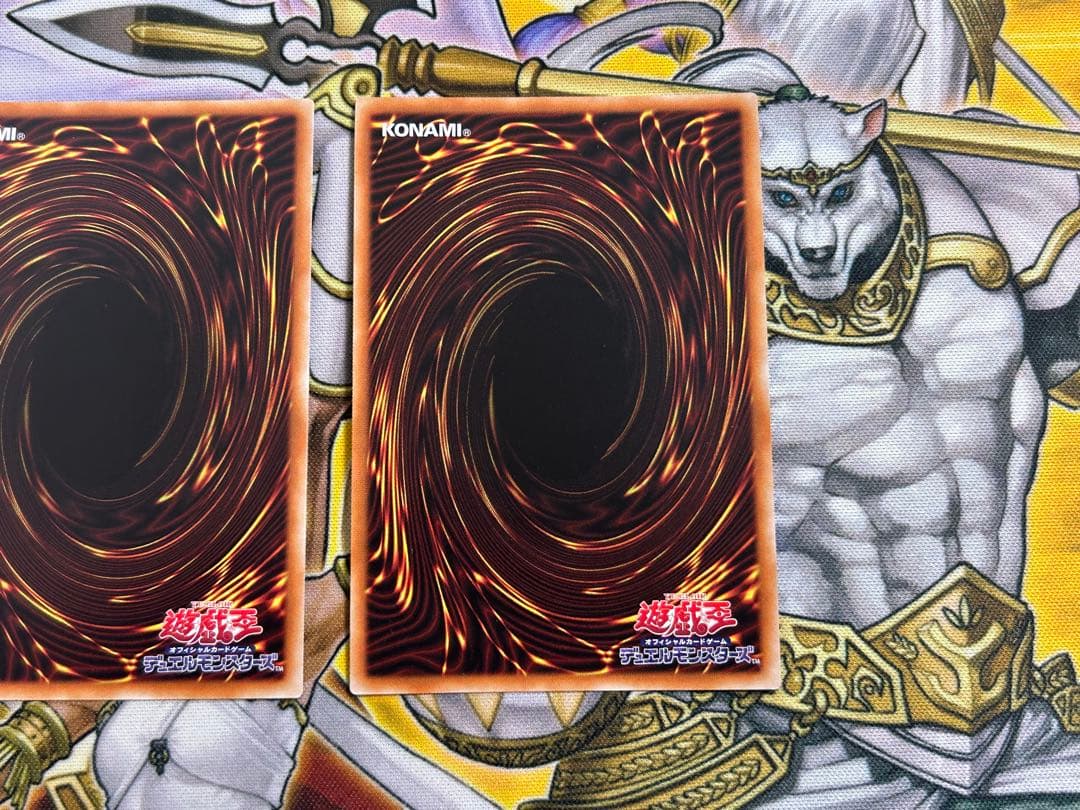 遊戯王 三幻神 プリズマ オベリスクの巨神兵 ラーの翼神竜 オシリスの天空竜