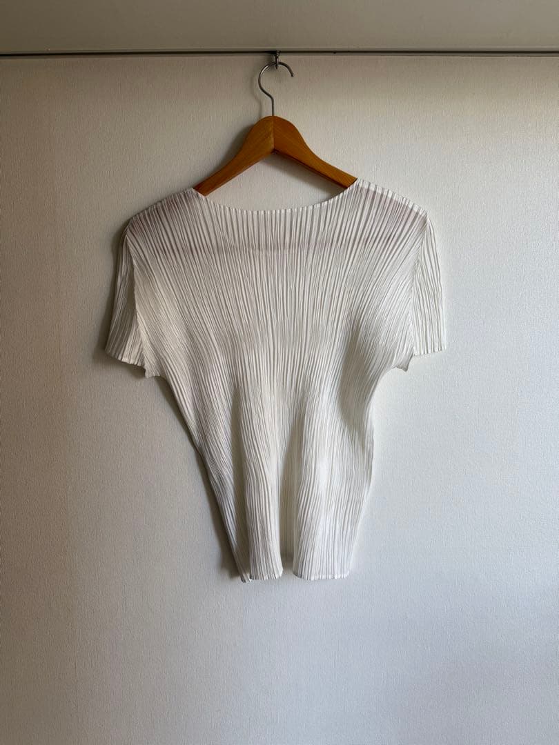 PLEATS PLEASE プリーツプリーズ UネックTシャツ 白 サイズ3