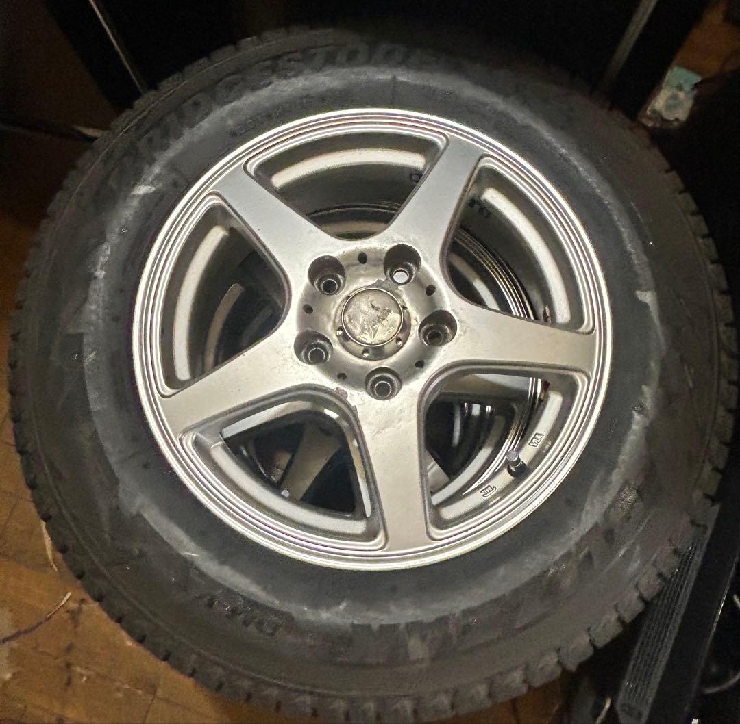 バリBLIZZAK DM-V2 スタッドレスタイヤ2018 175/80R15
