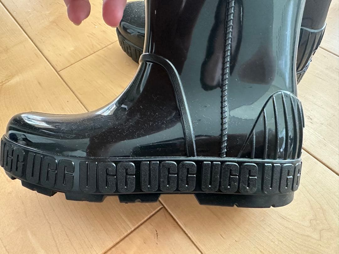 UGG 防水 ブラック 長靴・レインブーツ