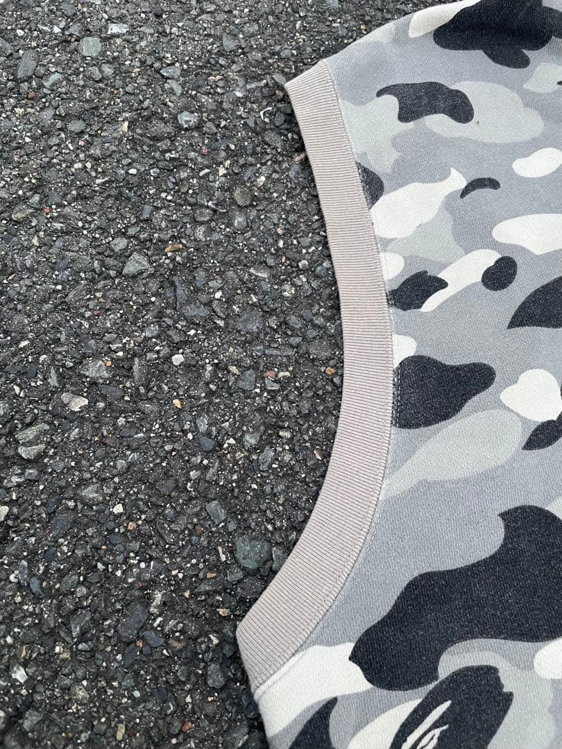 トップス Oops 00s A Bathing Ape camo vest hoodie