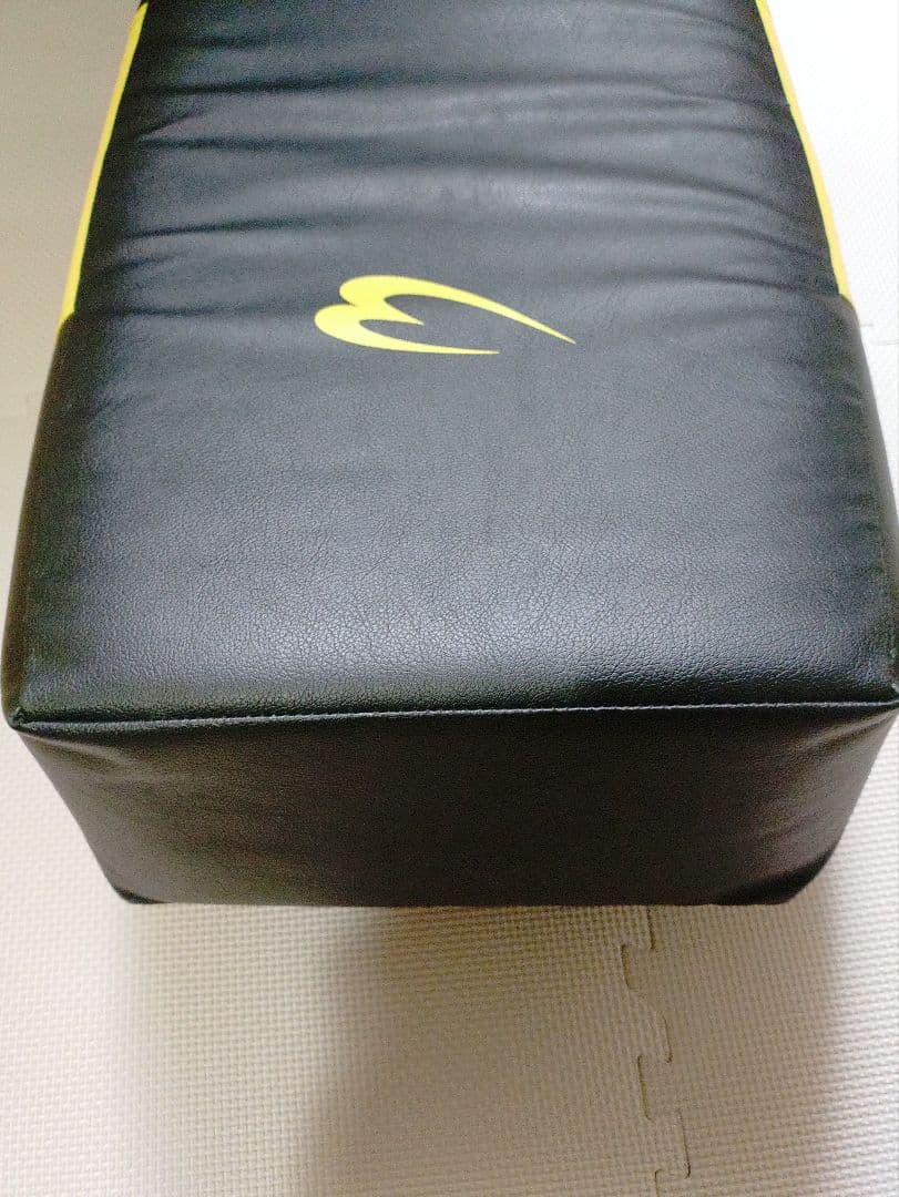 BODYMAKER　ボディメーカー　ビッグミットフェザーシールド