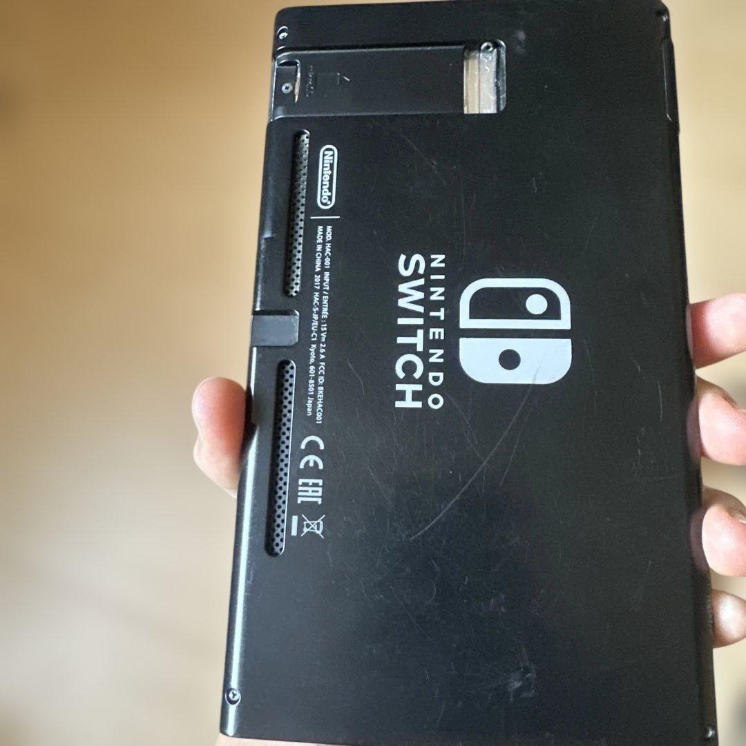 Nintendo Switch 本体 ドック　ケーブル　充電器付き