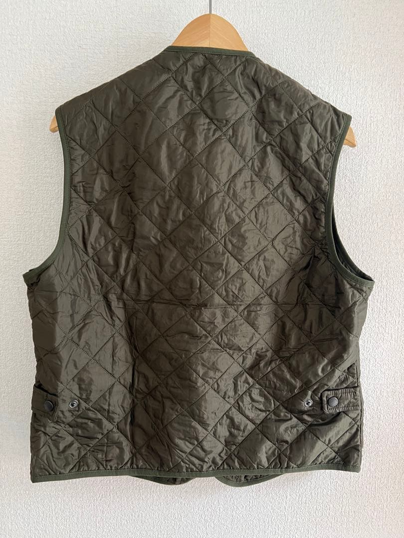 Barbour ダークオリーブ キルティングベスト