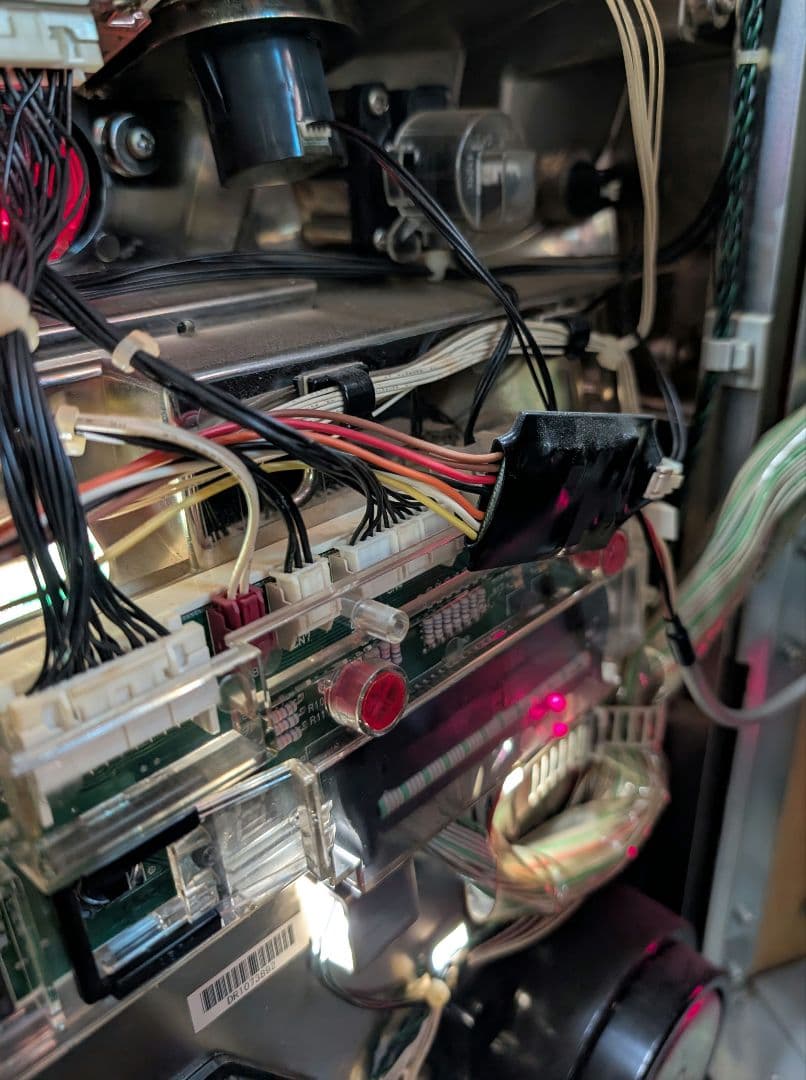 パチスロ実機　5号機　デビルメイクライ4
