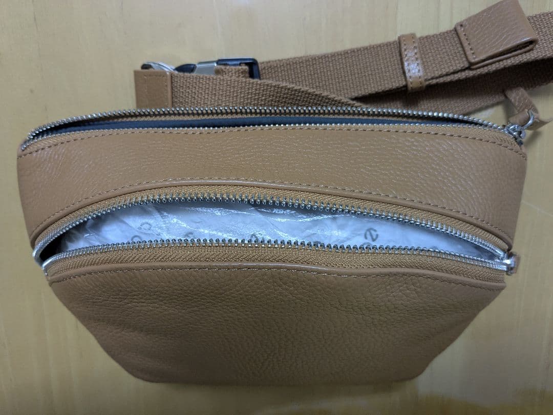 [美品]エコー ECCO ecco SP 3 Sling Bag