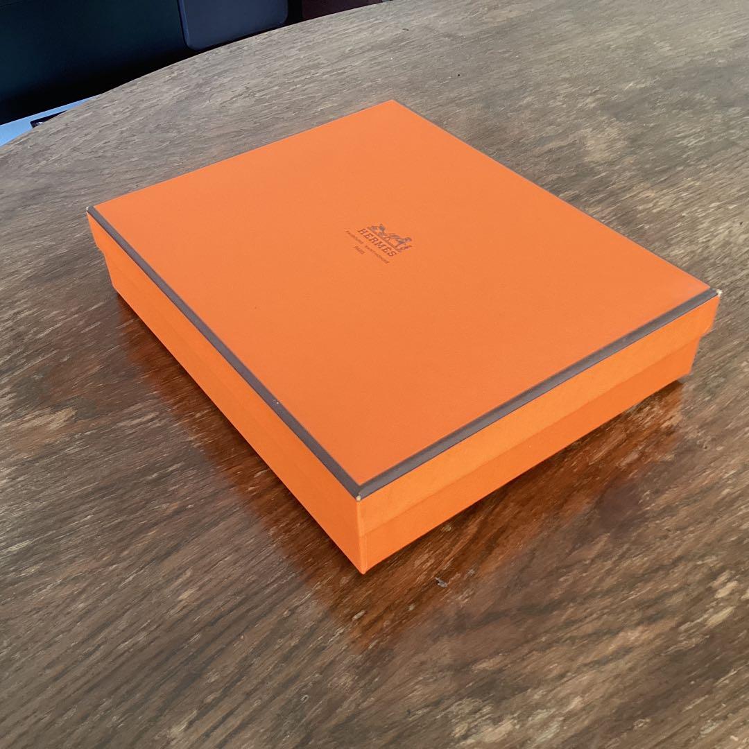 「VISIONAIRE 32  HERMES」　コレクターアイテム　希少