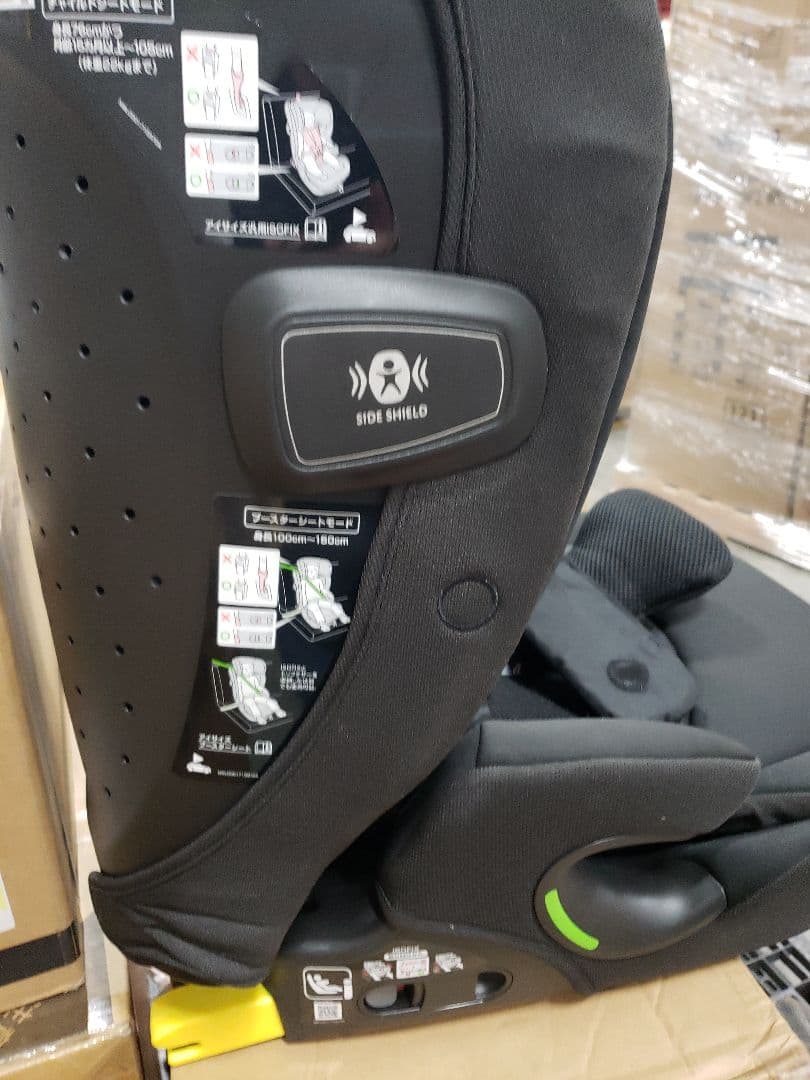 Apricaチャイルド＆ジュニアシート ISOFIX15か月~12歳頃