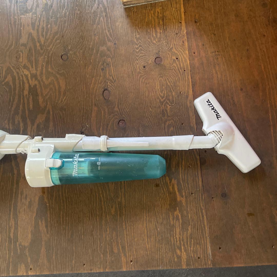 Makita スティッククリーナー 本体のみ18V