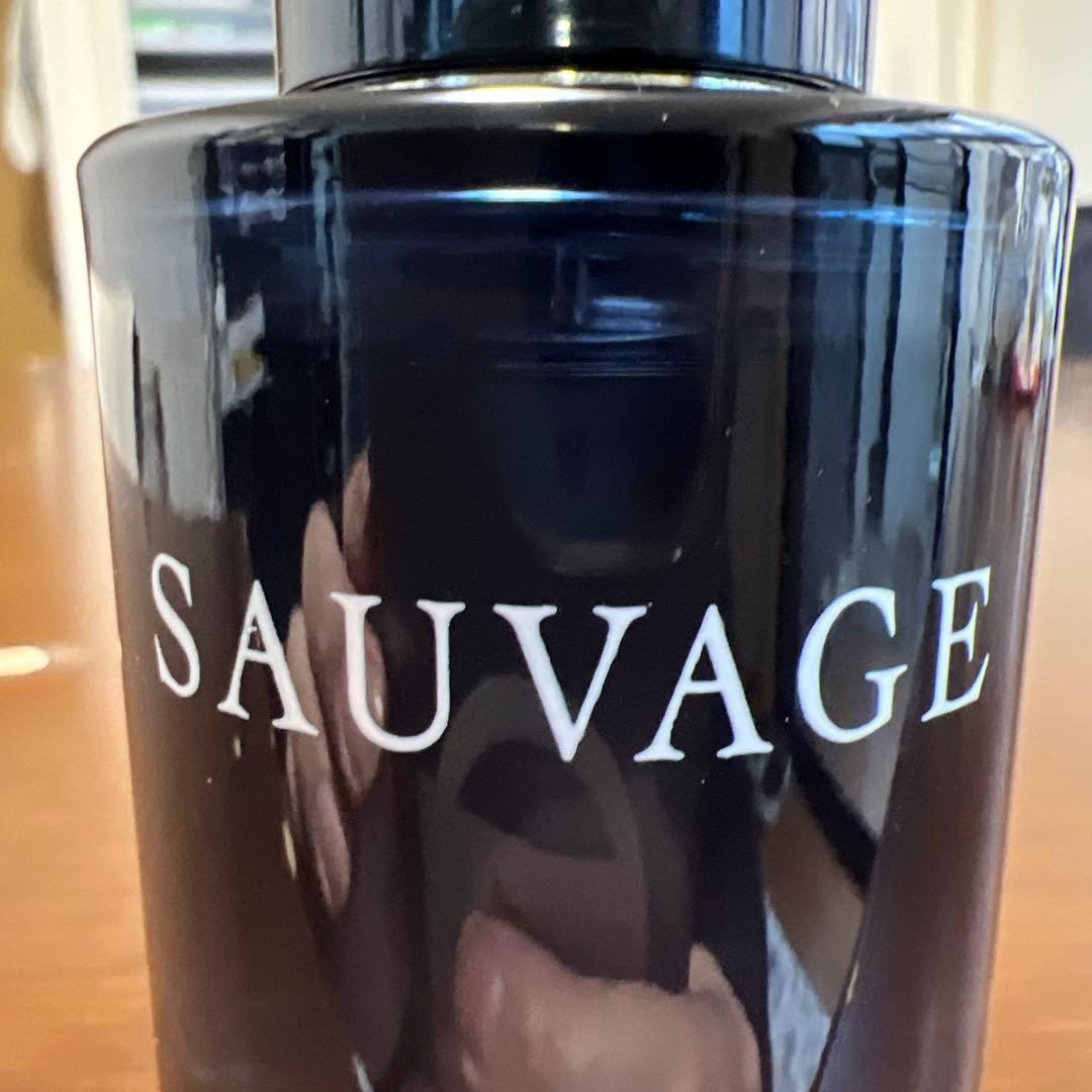 香水(男性用) Dior Sauvage EDT 60ml