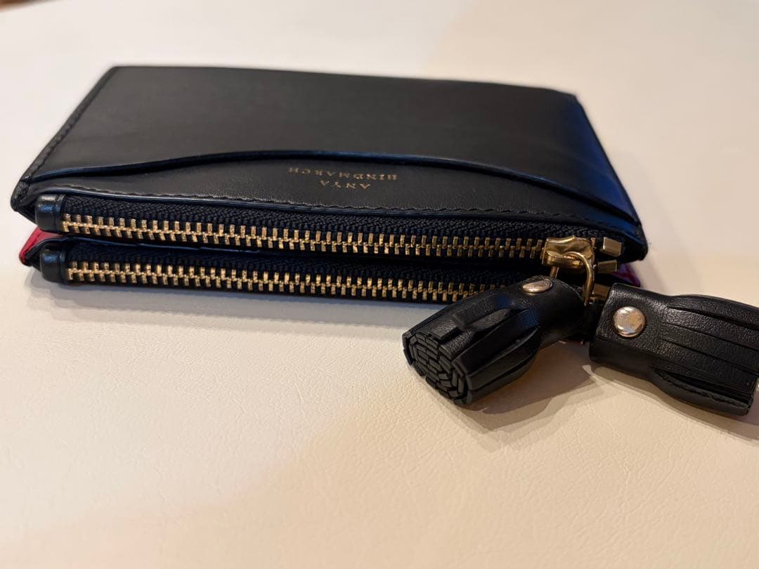 H*e様 ANYA HINDMARCH アニヤハインドマーチ 二つ折り財布 ブラ