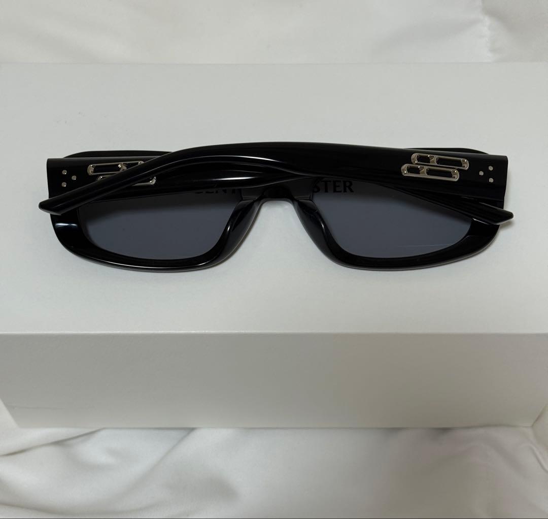 【美品】GENTLE MONSTER ブラックサングラス