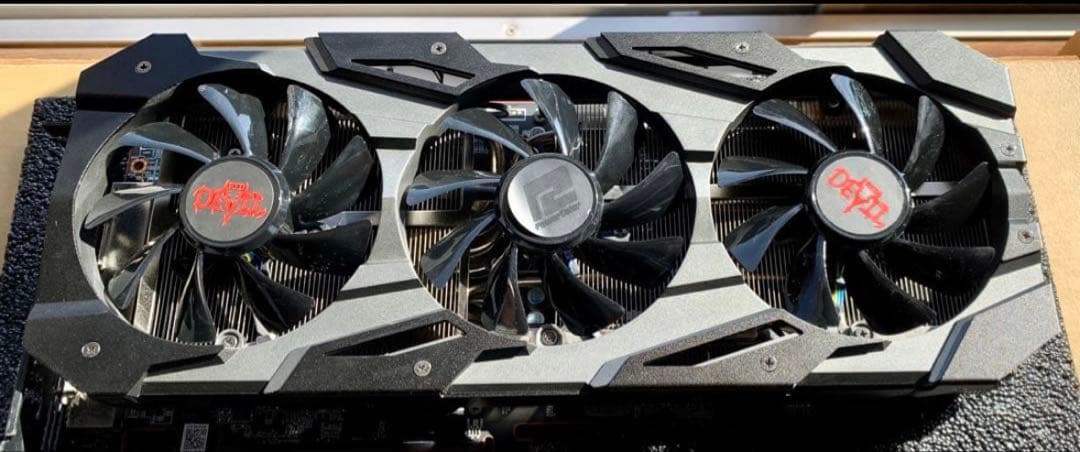グラフィックボード・グラボ・ビデオカード PowerColor Radeon RX5700XT Red Devil 8GB