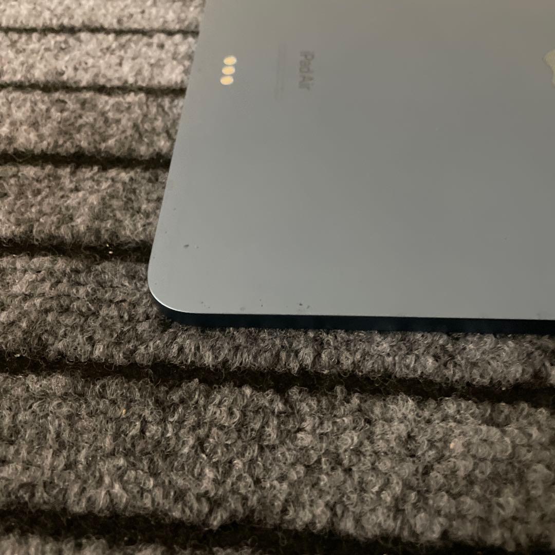 73 iPad Air5 第5世代 M1チップ 64GB Wi-Fi ブルー