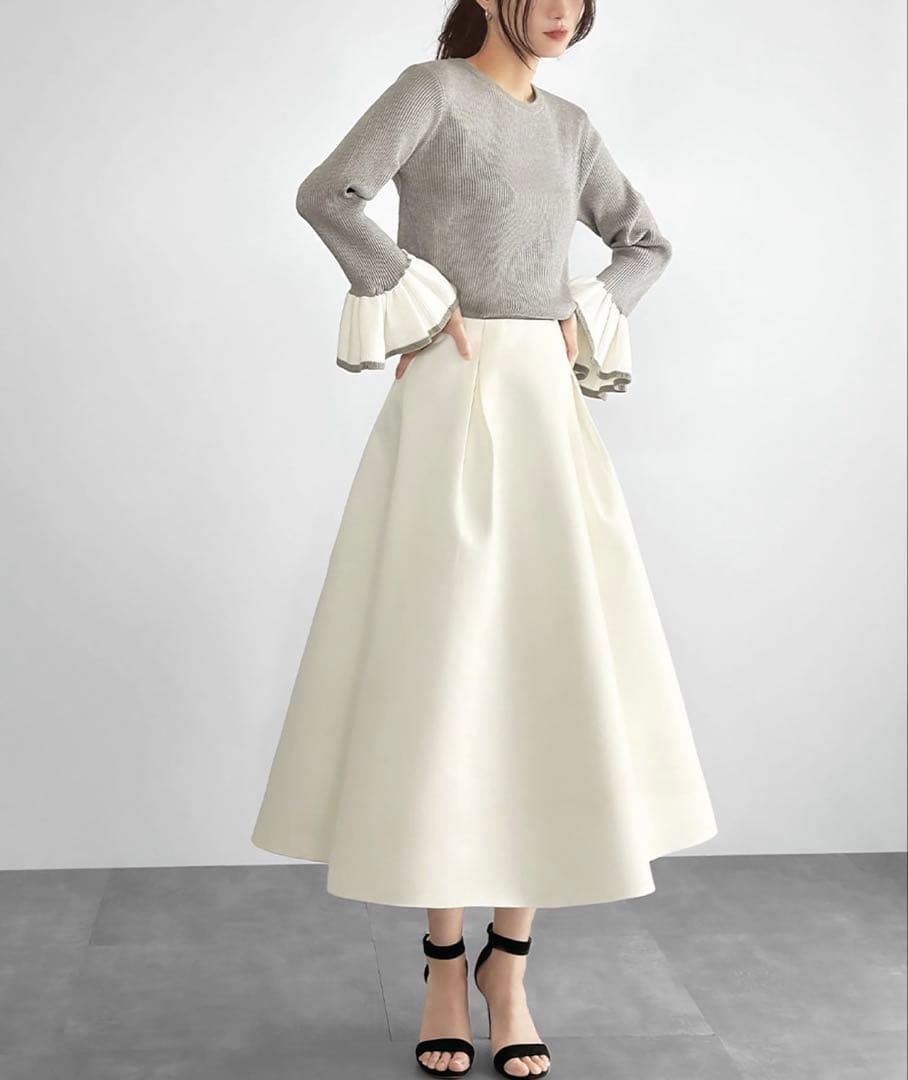 ELFRANK 【2025AW】ボンディング タック フレアスカート