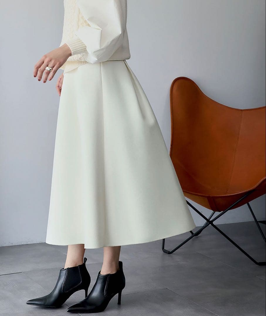 ELFRANK 【2025AW】ボンディング タック フレアスカート