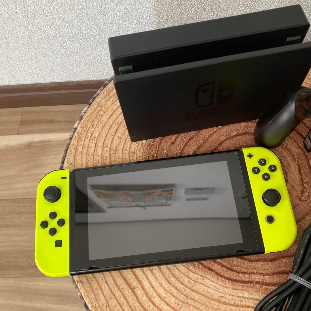 Nintendo Switch ニンテンドースイッチ本体YEL/YEL箱無し