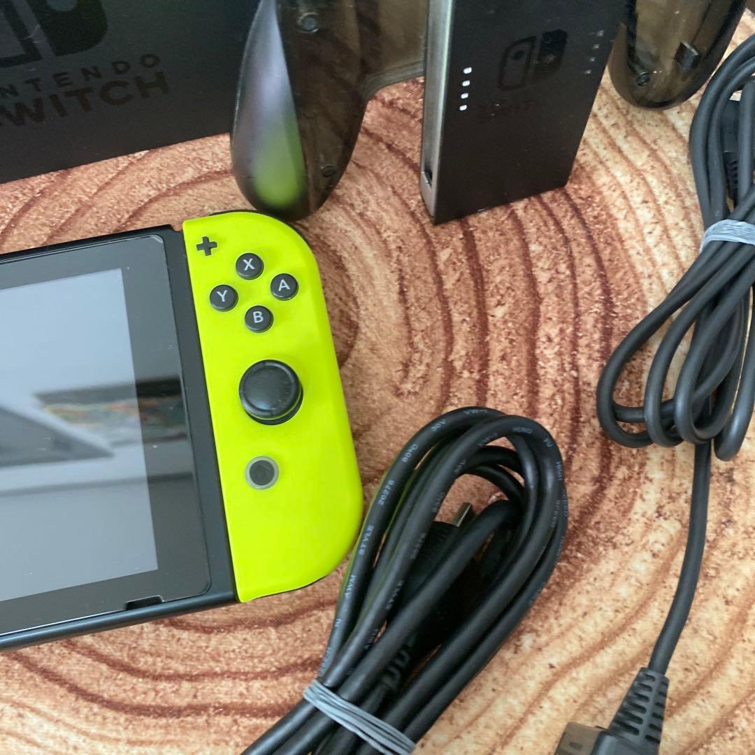 Nintendo Switch ニンテンドースイッチ本体YEL/YEL箱無し
