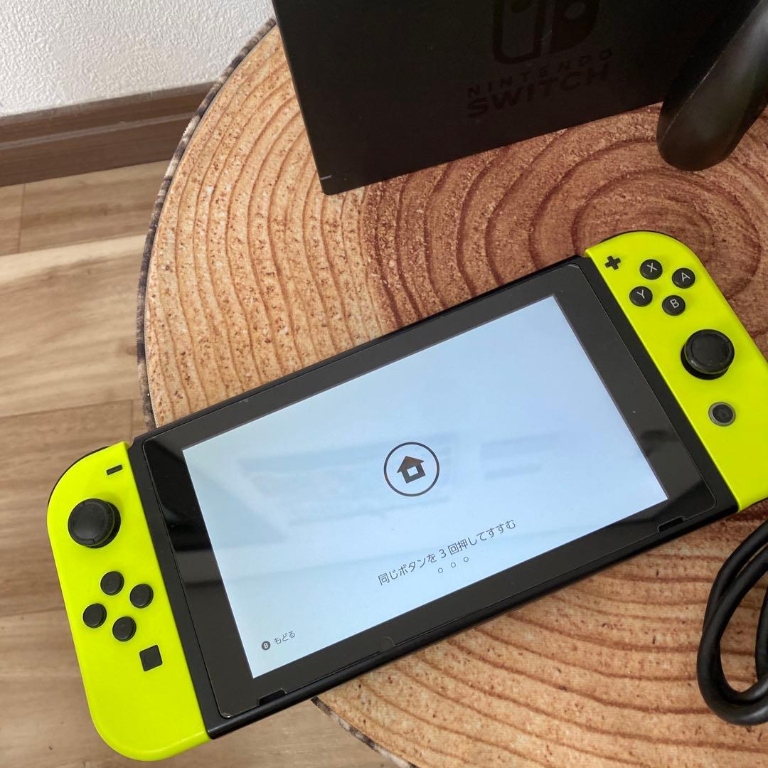 Nintendo Switch ニンテンドースイッチ本体YEL/YEL箱無し