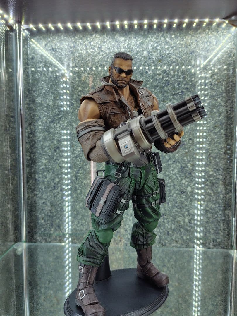 FINAL FANTASY VII プレイアーツ改 バレット・ウォーレス