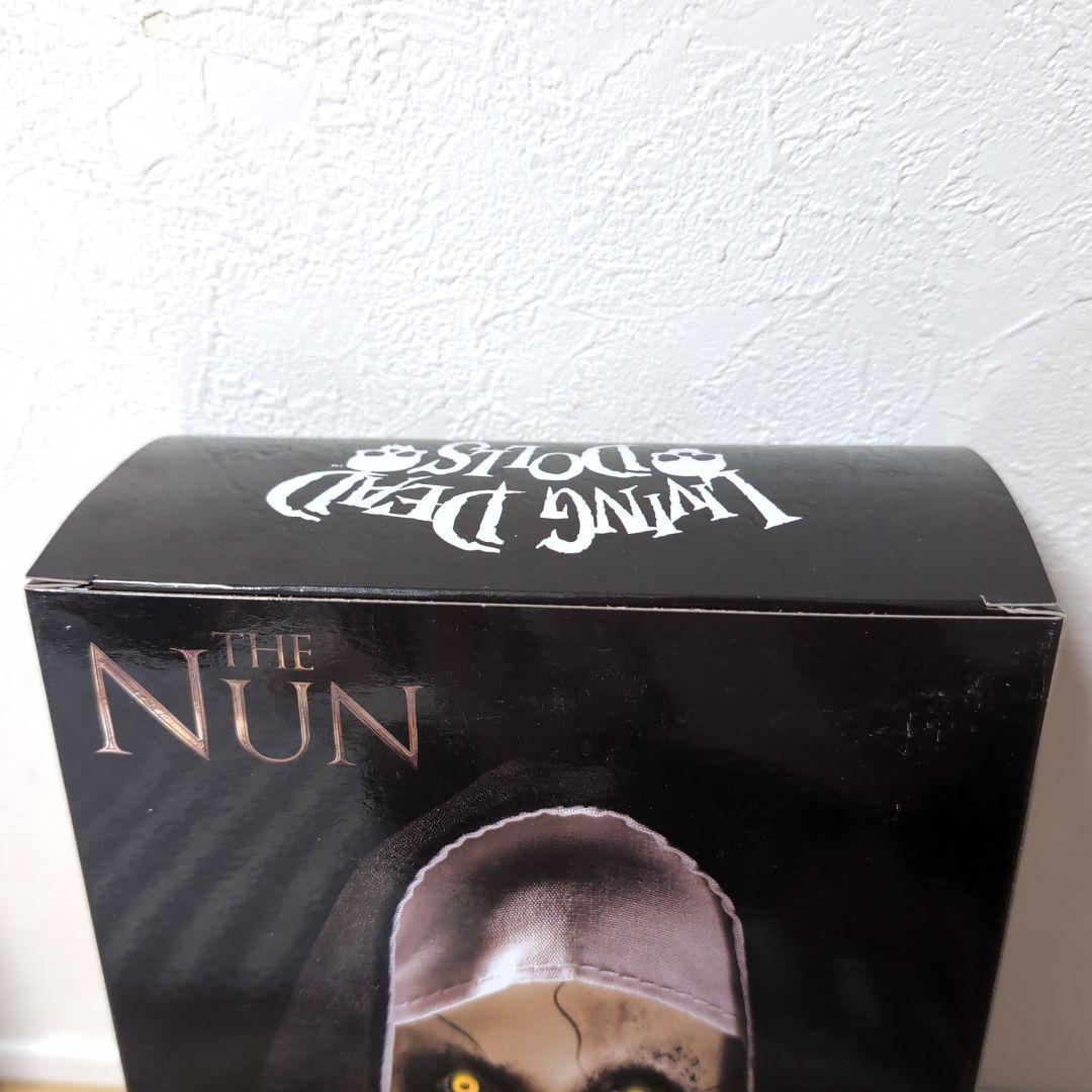 Living Dead Dolls The Nun フィギュア