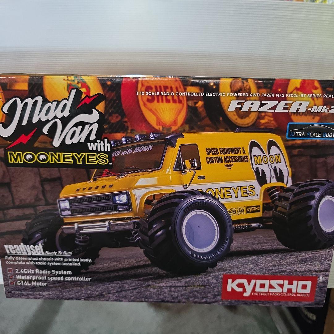 新品未使用　京商　マッドバン mad van With MOON EYES