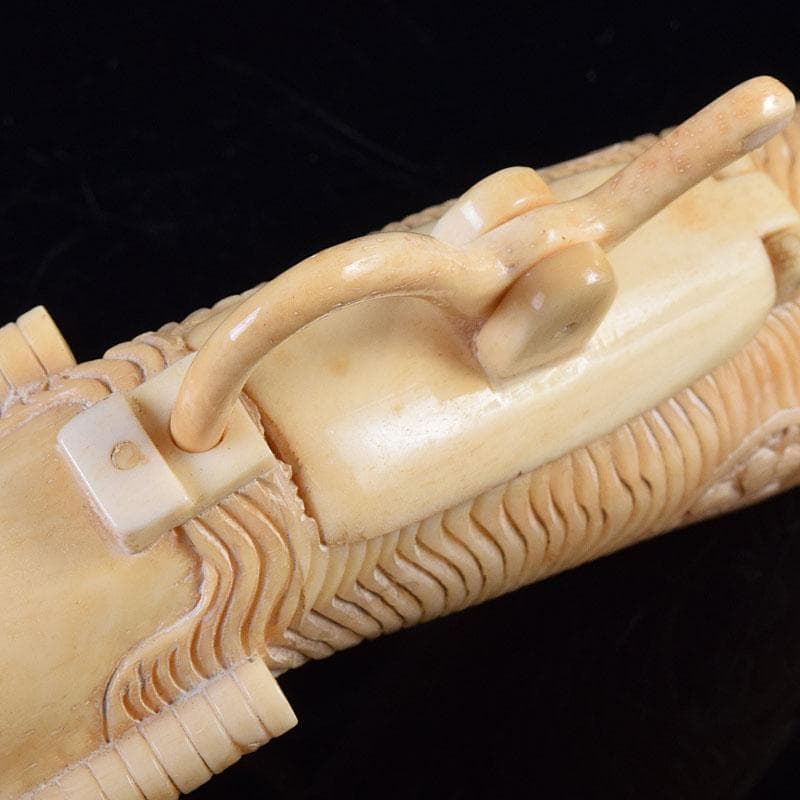ナリトラ 時代提げ物　獣骨彫刻　銃型　矢立　筆入　C　9209