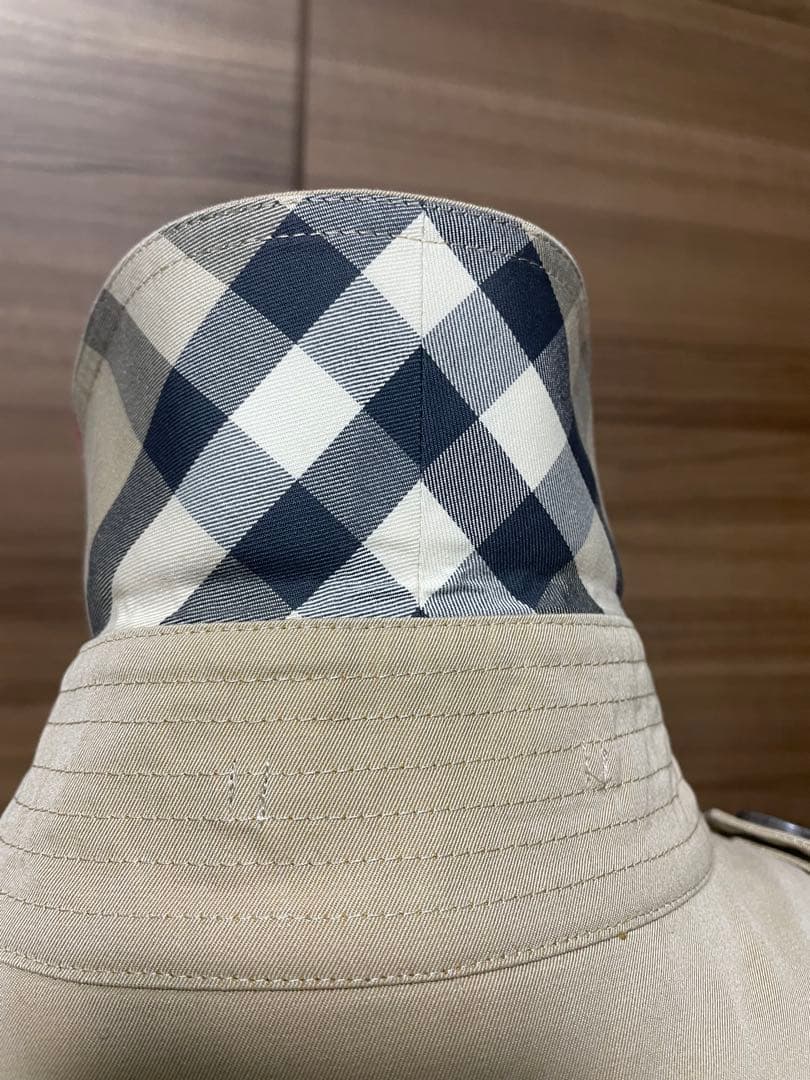 【美品】近年販売◼️Burberry◼️レディース◼️ミドル丈◼️ライナー付◼️