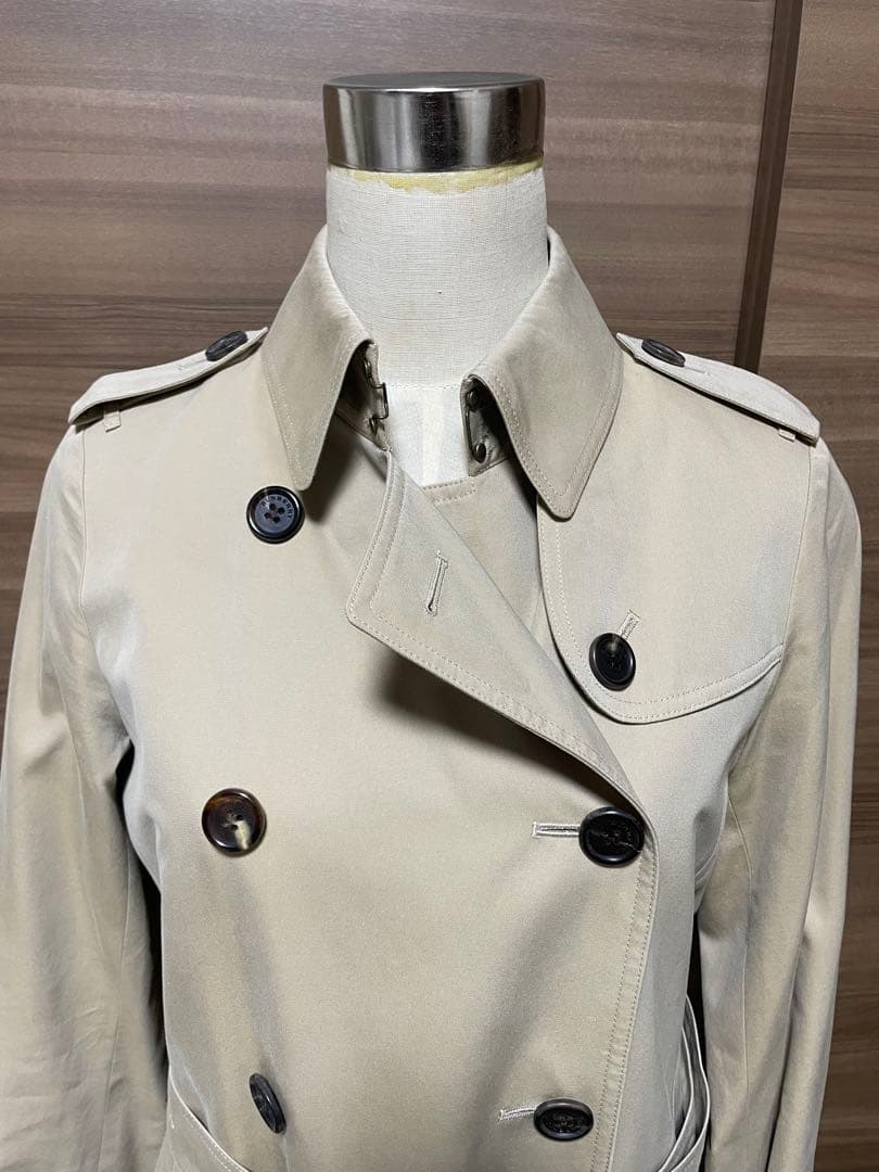 【美品】近年販売◼️Burberry◼️レディース◼️ミドル丈◼️ライナー付◼️