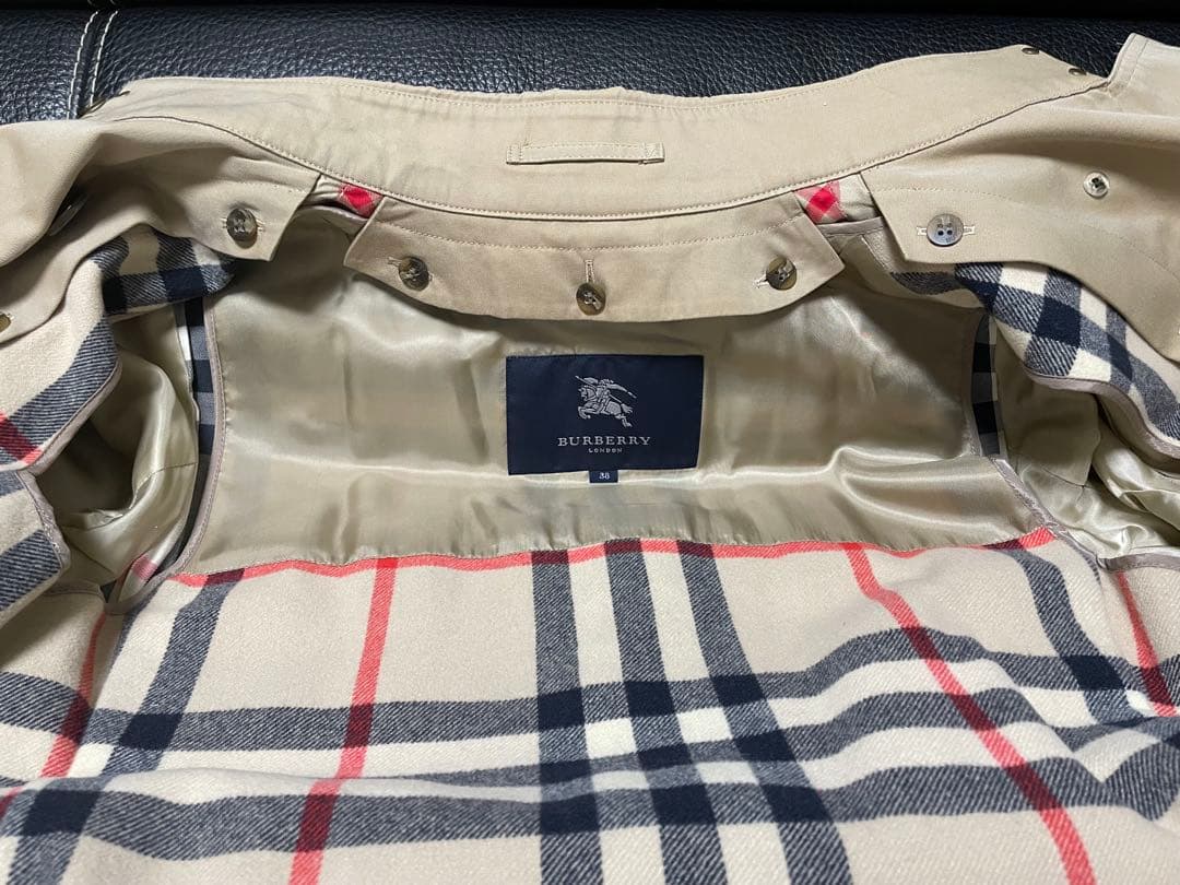 【美品】近年販売◼️Burberry◼️レディース◼️ミドル丈◼️ライナー付◼️